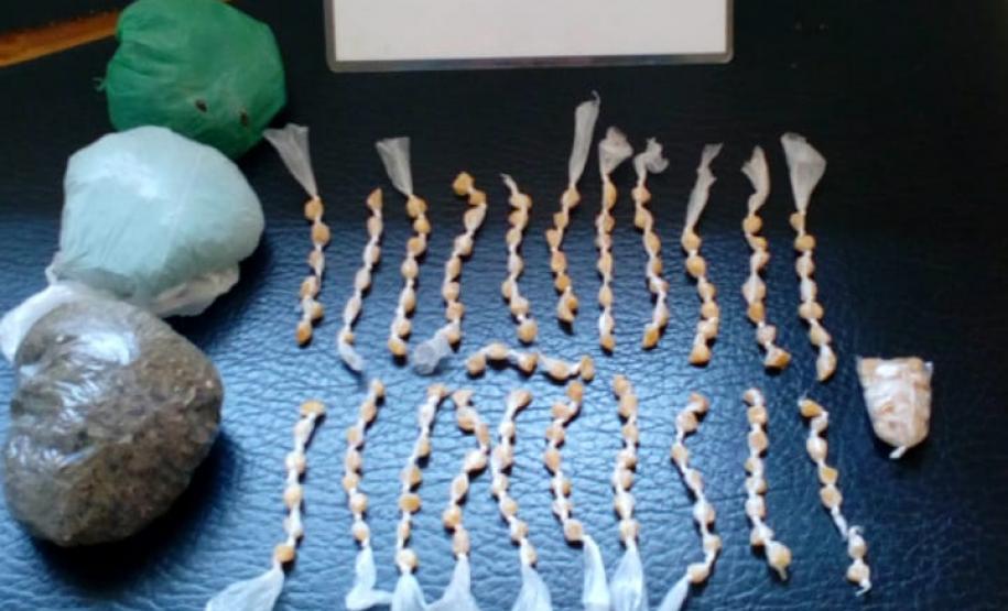 Mais de 1,6 quilos de maconha e 178 pedras de crack são apreendidos pela PM no Norte Pioneiro do estado