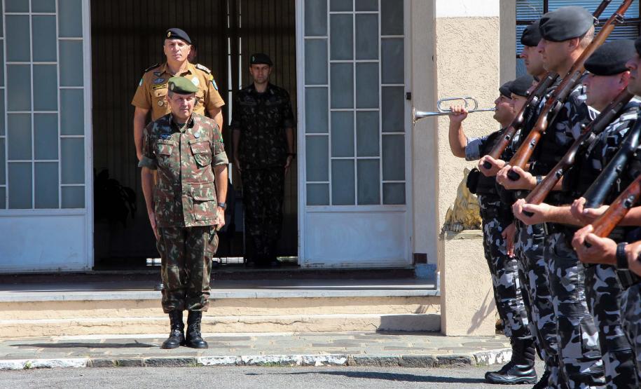 Curitiba, 15 de abril de 2019. Visita do General Tómas - Comandante da 5ª Divisão do Exército