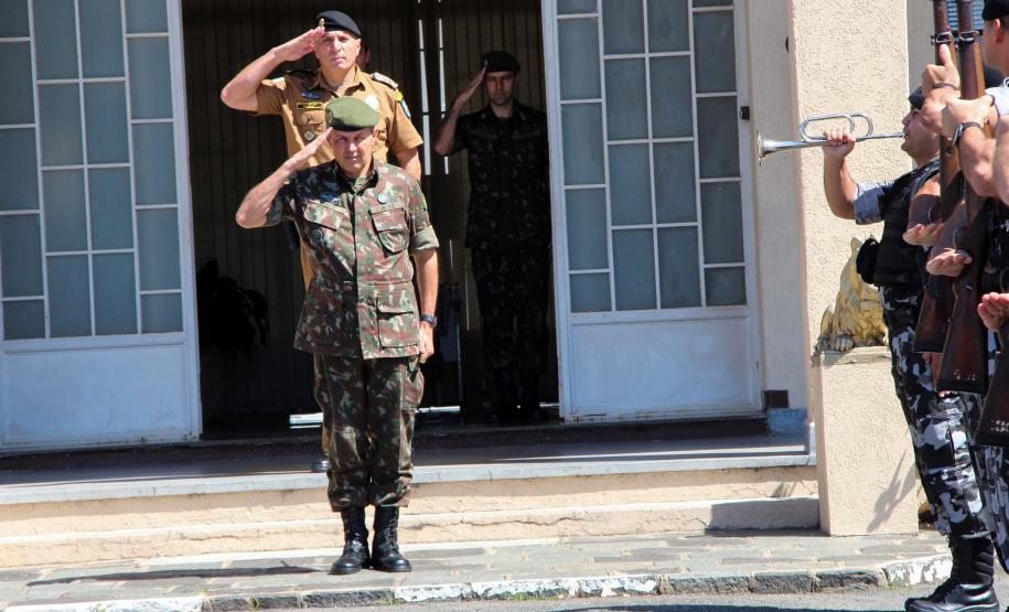 Curitiba, 15 de abril de 2019. Visita do General Tómas - Comandante da 5ª Divisão do Exército