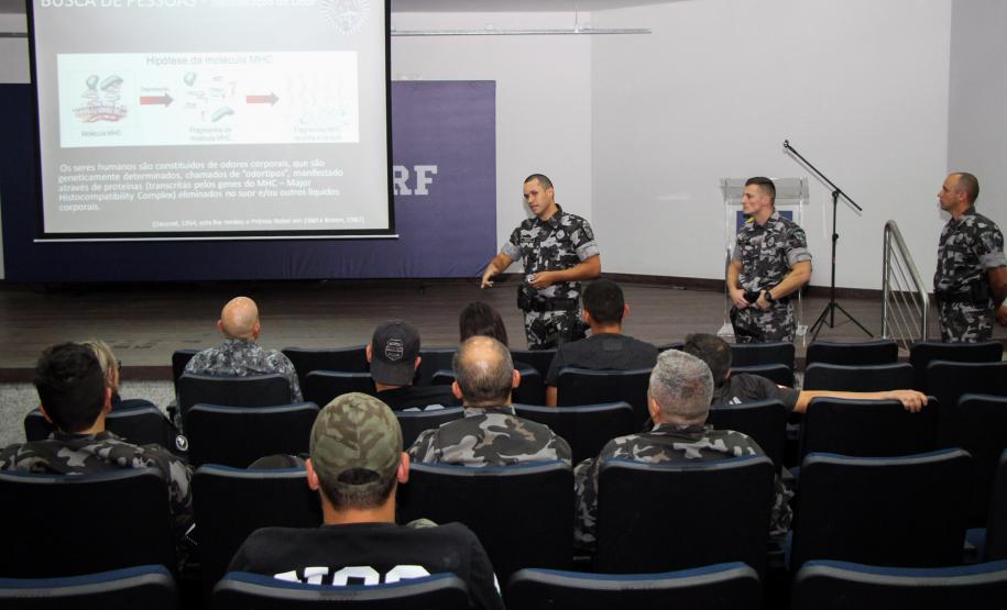 Curitiba, 17 de abril de 2019. 1º Intercâmbio Cinotécnico da PRF