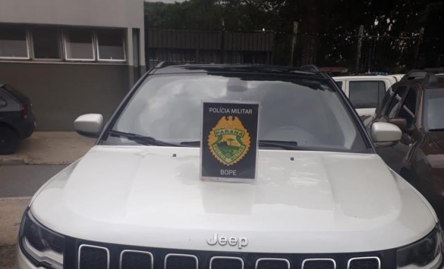 BOPE recupera veículo um dia após roubo em Curitiba; dois homens são presos BOPE recupera veículo um dia após roubo em Curitiba; dois homens são presos