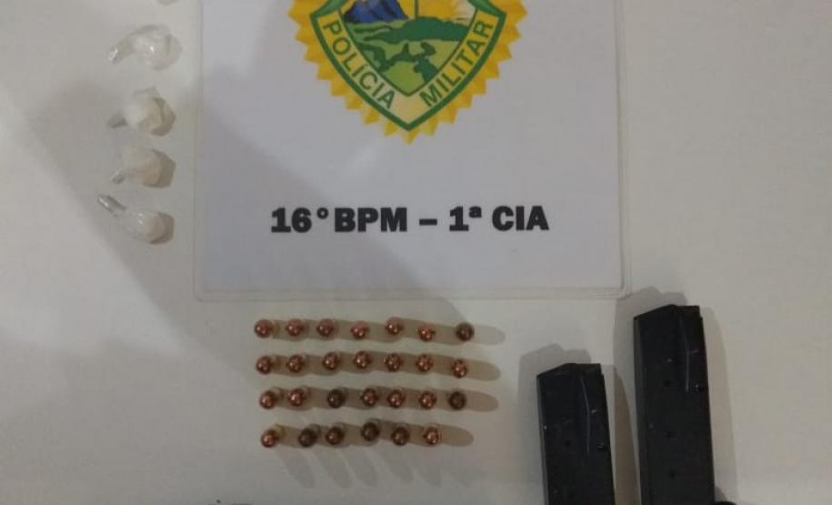 Pistola calibre .380 é aprendida pela PM em Guarapuava (PR), no Centro-Sul do estado Pistola calibre .380 é aprendida pela PM em Guarapuava (PR), no Centro-Sul do estado