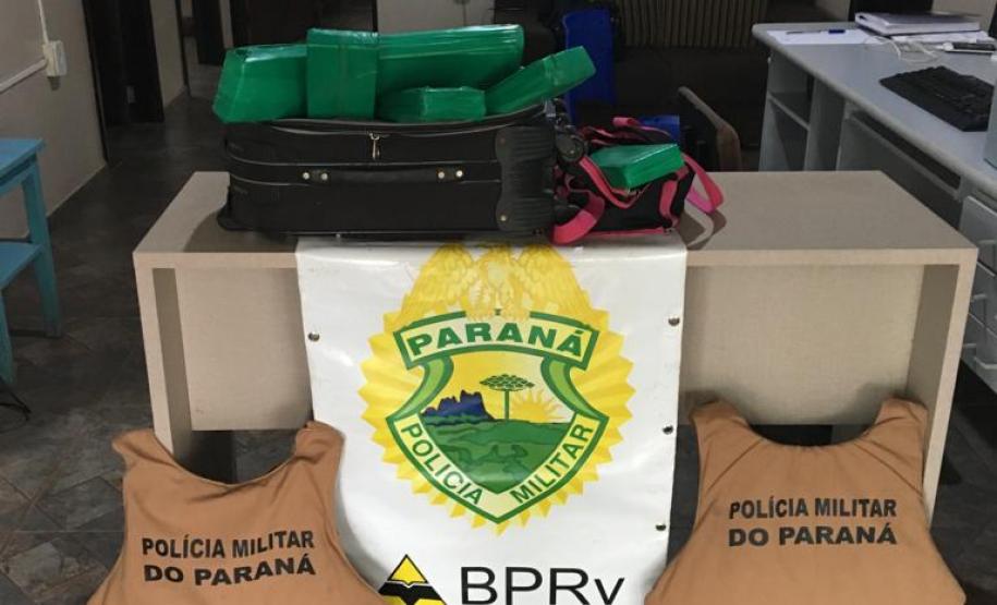 BPRv apreende mais de 36 quilos de maconha em situações distintas no Oeste e no Noroeste do estado BPRv apreende mais de 36 quilos de maconha em situações distintas no Oeste e no Noroeste do estado