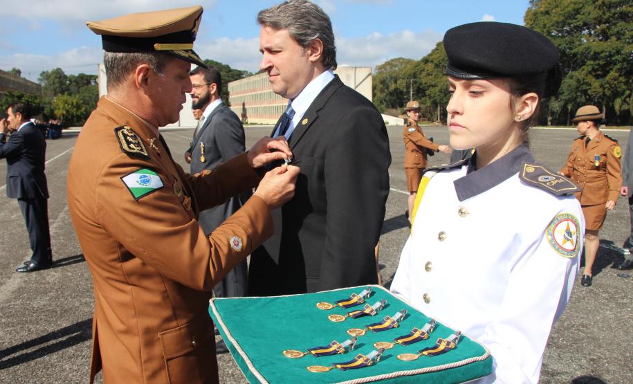 São Jose dos Pinhais, 20 de Maio de 2019. Dia do Patrono da PMPR. Entrega de Medalha Cel Sarmento pelo Cel Moraes ha uma autoridade presente.