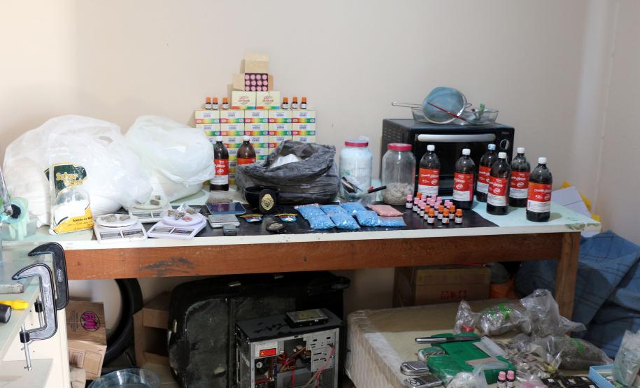 Curitiba, 24 de Maio de 2019. 24-05-2019. Operação do 1º CRPM desmonta laboratório de drogas no Tingui.