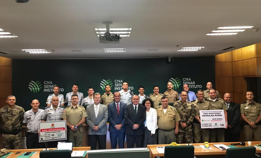 Oficial da PMPR participa do 1º Painel Sobre Criminalidade no Campo em Brasília (DF)