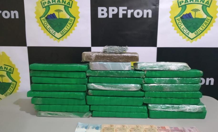 Durante Operação Muralha, BPFron apreende mais de 16 quilos de maconha e 228 pacotes de essência de narguilé