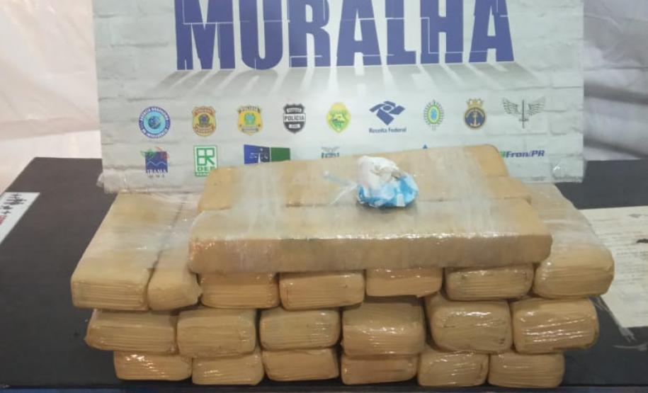 BPFron retira mais de 21 quilos de maconha de circulação em uma única abordagem durante a Operação Muralha
