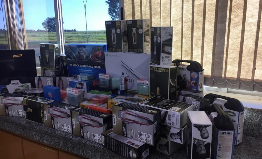 Mercadoria sem nota fiscal é apreendida pelo BPRv durante Operação Junho Paraná sem Drogas