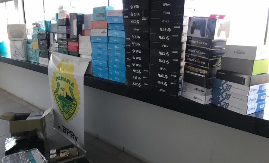 Durante Operação Corpus Christi, BPRv prende homem e apreende arma de fogo e contrabando em situações distintas Durante Operação Corpus Christi, BPRv prende homem e apreende arma de fogo e contrabando em situações distintas