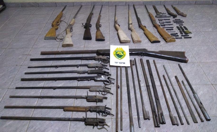 Fabriqueta de armas de fogo é localizada pela PM em São Jerônimo da Serra (PR) Fabriqueta de armas de fogo é localizada pela PM em São Jerônimo da Serra (PR)