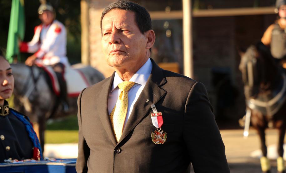 Curitiba, 28 de junho de 2019. Regimento de Polícia Montada comemora 140 anos com solenidade e a participação do presidente em exercício, Hamilton Mourão.