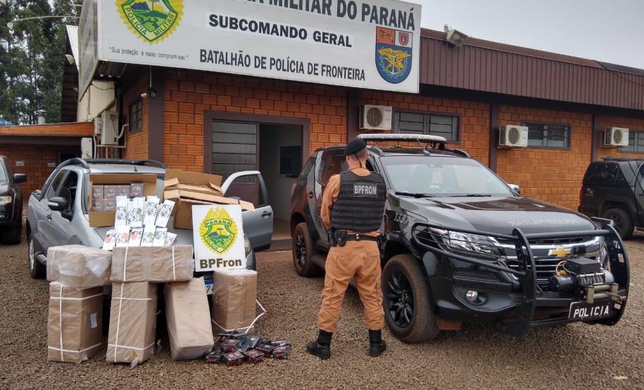BPFron apreende veículo carregado com contrabando do Paraguai em Nova Santa Rosa (PR) BPFron apreende veículo carregado com contrabando do Paraguai em Nova Santa Rosa (PR)