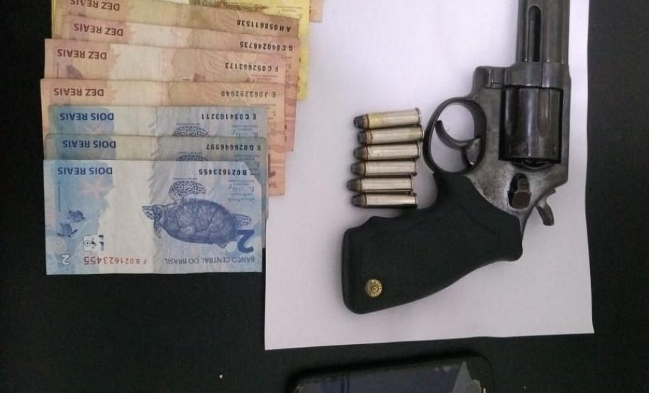 Fuga de rapazes é frustrada pela PM durante abordagem em Rebouças, no Interior do Paraná