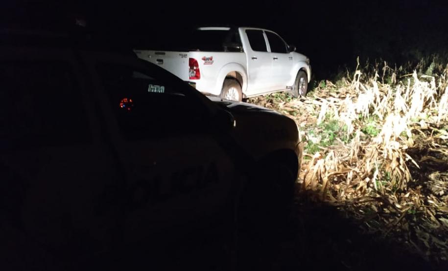 Caminhonete é recuperada logo após roubo no Oeste do estado Caminhonete é recuperada logo após roubo no Oeste do estado