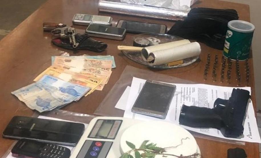 Drogas, armas e munições são apreendidas pela Polícia Militar e Polícia Civil no Noroeste do estado