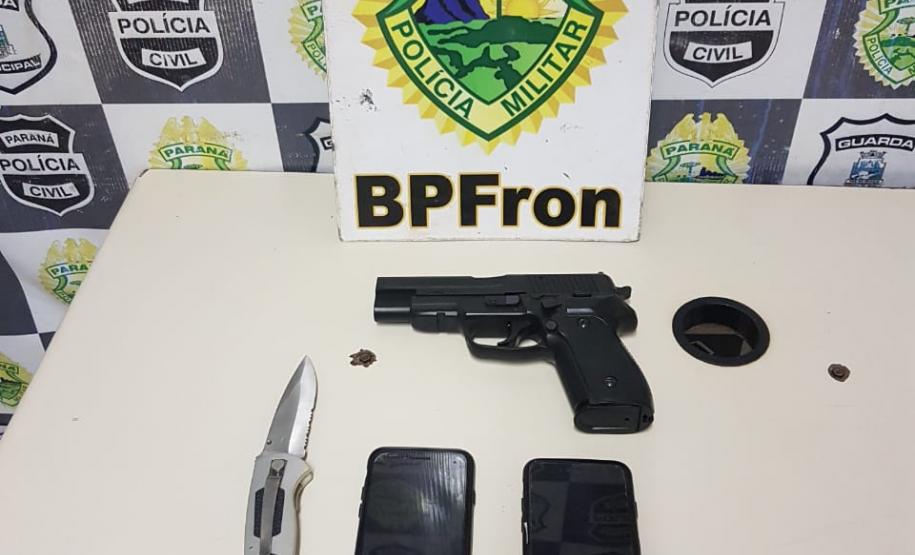 BPFron prende homem logo após roubo em Foz do Iguaçu (PR) BPFron prende homem logo após roubo em Foz do Iguaçu (PR)