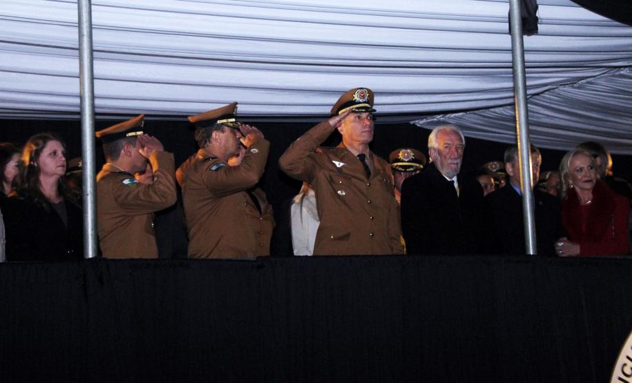 São José dos Pinhais, 05 de julho de 2019. Aspirantado turma 2019. Foto: Comandante-Geral da PMPR recebe as honras militares.