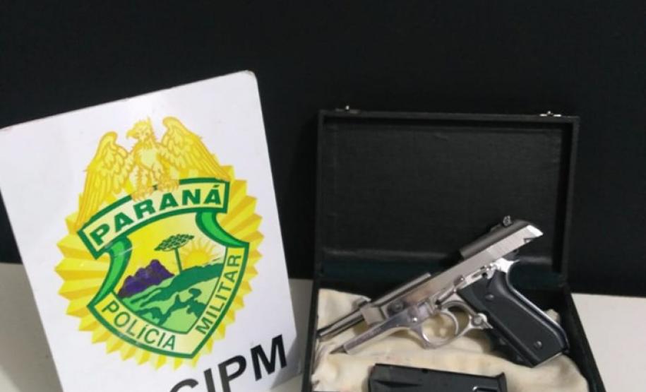 PM de Cianorte prende homem por posse irregular de arma de fogo no Noroeste do estado PM de Cianorte prende homem por posse irregular de arma de fogo no Noroeste do estado