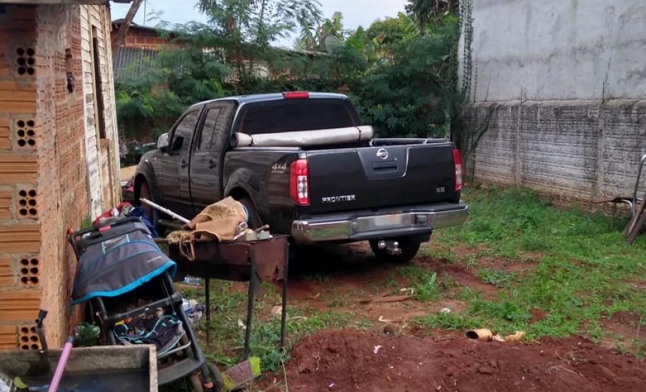 Denúncia leva PM de Guaíra (PR) a recuperar veículo furtado no início do ano em Altônia (PR) Denúncia leva PM de Guaíra (PR) a recuperar veículo furtado no início do ano em Altônia (PR)