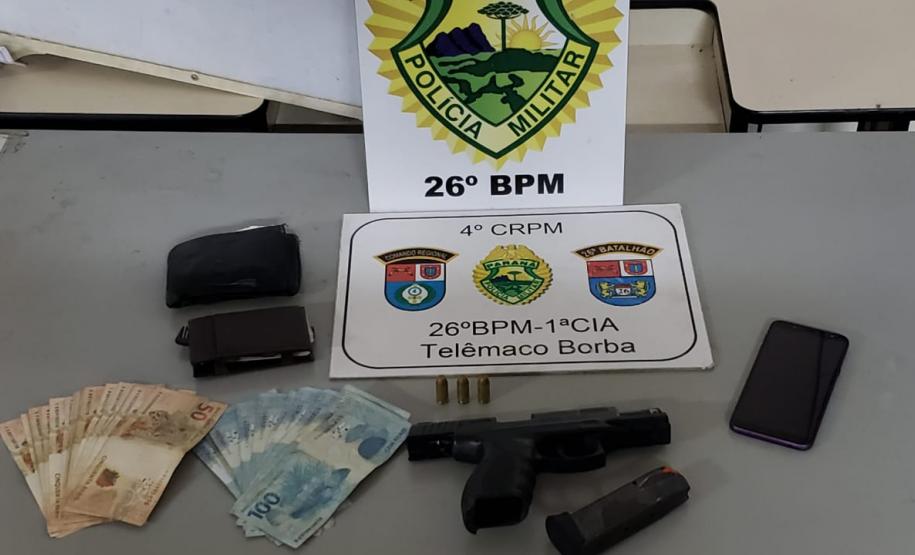 Vítima de roubo tem seus pertences recuperados após ação rápida da PM em Telêmaco Borba (PR) Vítima de roubo tem seus pertences recuperados após ação rápida da PM em Telêmaco Borba (PR)