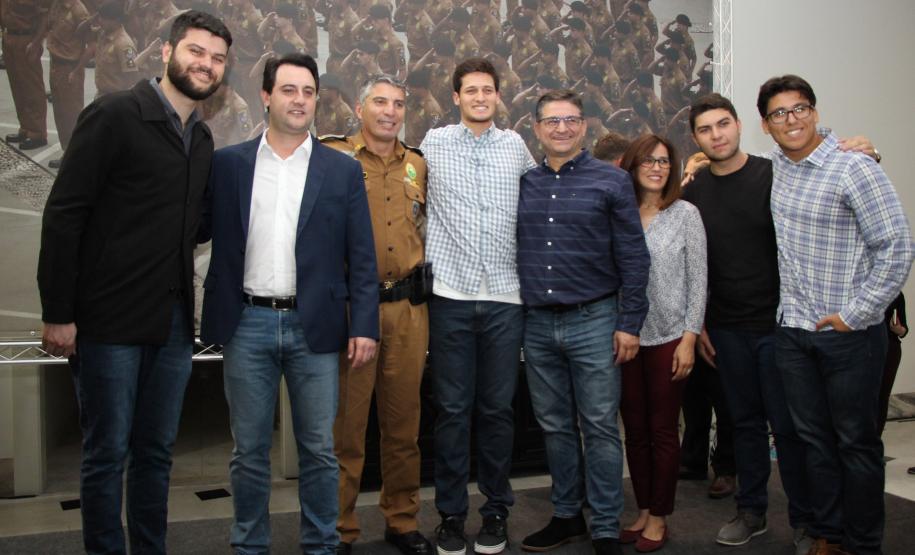 Curitiba, 24 de julho de 2019.  Assinatura de Promoções. Foto: Governador Ratinho Jr. e  Cmd Geral Cel Pericles e familiares.