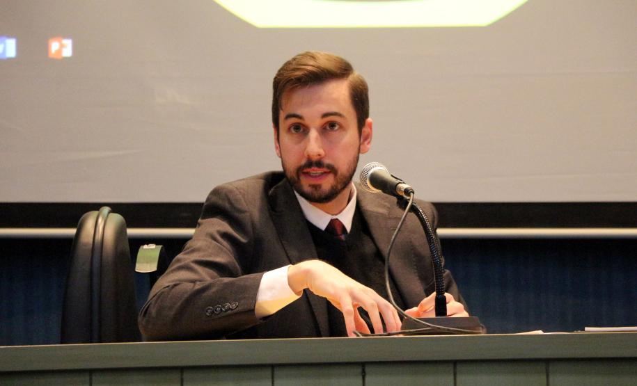 Foz do Iguaçu, 25 de julho de 2019. Simpósio de Operações Policiais Militares de Fronteira. Foto: Exmo. Sr. Juiz Federal Dr. Gustavo Chies Cignachi, palestrante do Simpósio.