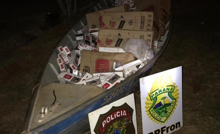 Barco com 15 caixas de cigarros é apreendido pelo BPFron no Lago Itaipu, no Oeste do PR