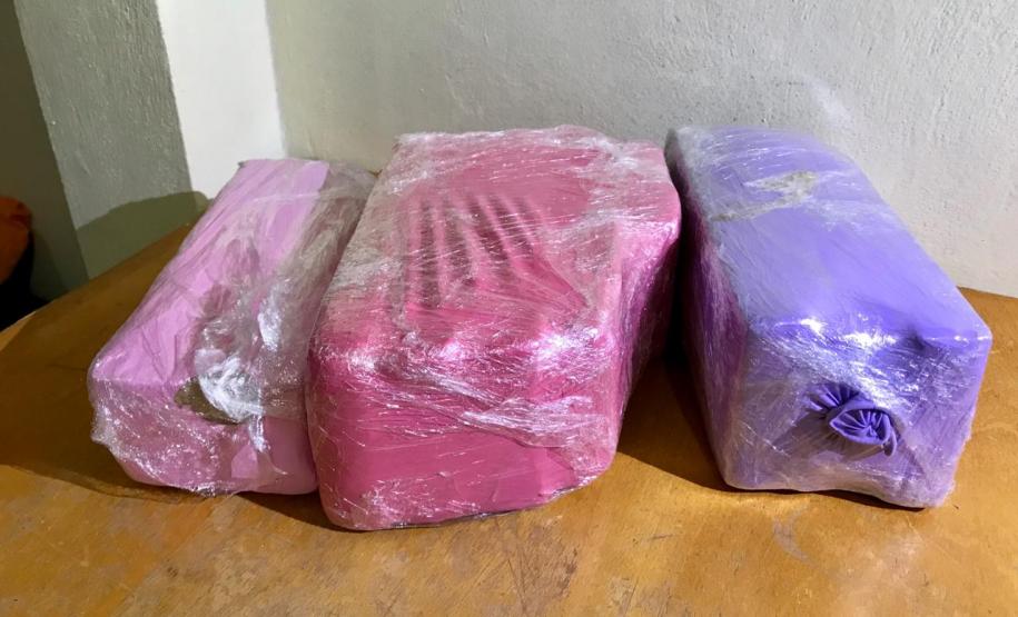 Mais de cinco quilos de maconha são apreendidas pela PM em Santa Tereza do Oeste (PR)