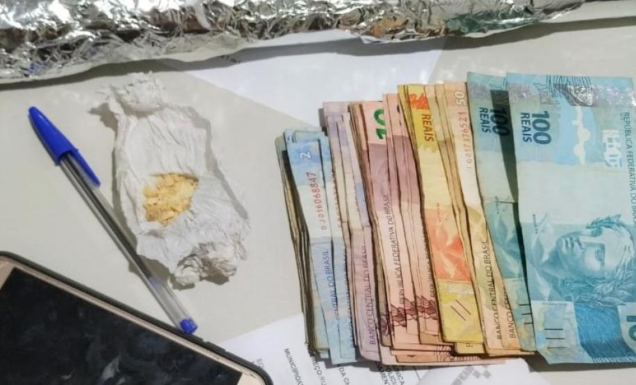 Durante patrulhamento, PM prende homem e apreende porções de crack no Noroeste do estado