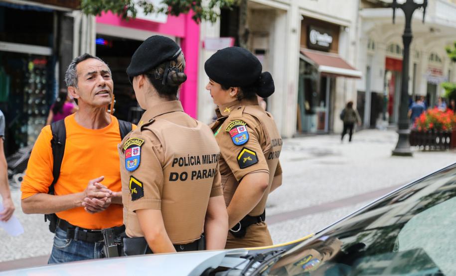 Policiais Militares em ocorrência nesta sexta-feira (8) Dia Internacional da Mulher no centro de Curitiba.   Curitiba, 08/03/2019 -  Foto: Geraldo Bubniak/ANPr
