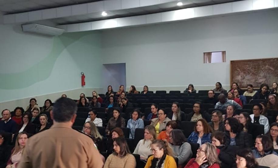 Profissionais da educação participam do II Encontro de Capacitação realizado pela 3ª CIPM no Noroeste do estado Profissionais da educação participam do II Encontro de Capacitação realizado pela 3ª CIPM no Noroeste do estado