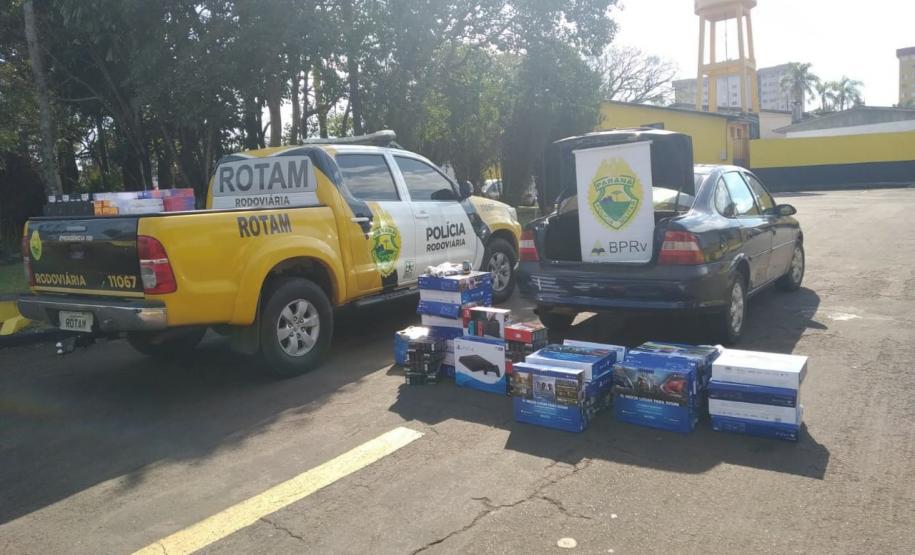 BPRv encaminha dupla com carro carregado com contrabando em Assis Chateaubriand (PR) BPRv encaminha dupla com carro carregado com contrabando em Assis Chateaubriand (PR)