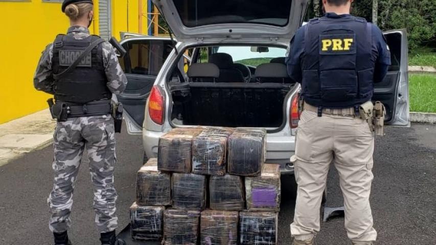 PM e PRF apreendem 220 quilos de maconha em Guarapuava (PR)