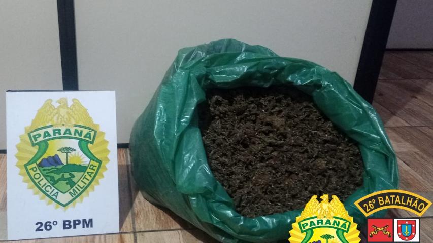 Em Reserva (PR), PM apreende quase nove quilos de maconha durante patrulhamento
