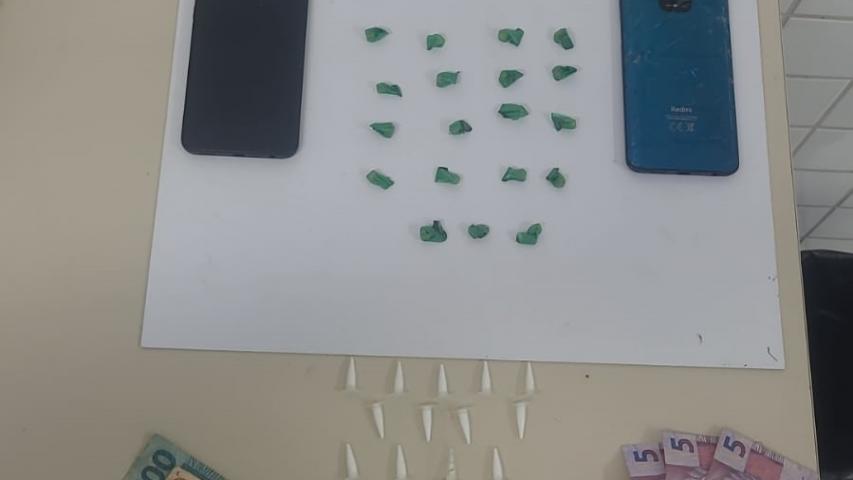 PMPR prende homem e apreende menor por tráfico de drogas em Matinhos